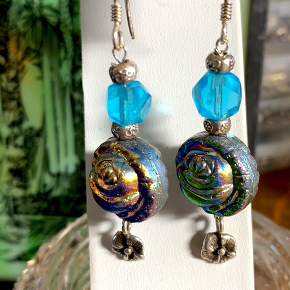 Vintage beads & Sterling Silver Hill Tribe beads - Picture 3 of 3